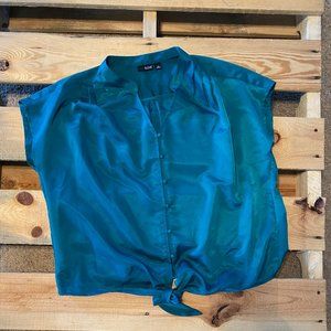 ana XL green teal top button tie front